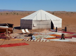  Star Camp Lodge  El Gouera